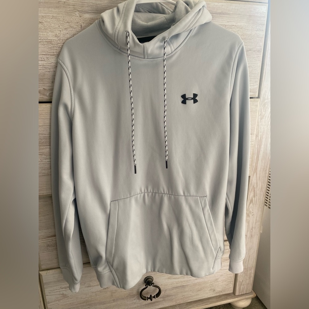 Men’s Under Armour hoodie